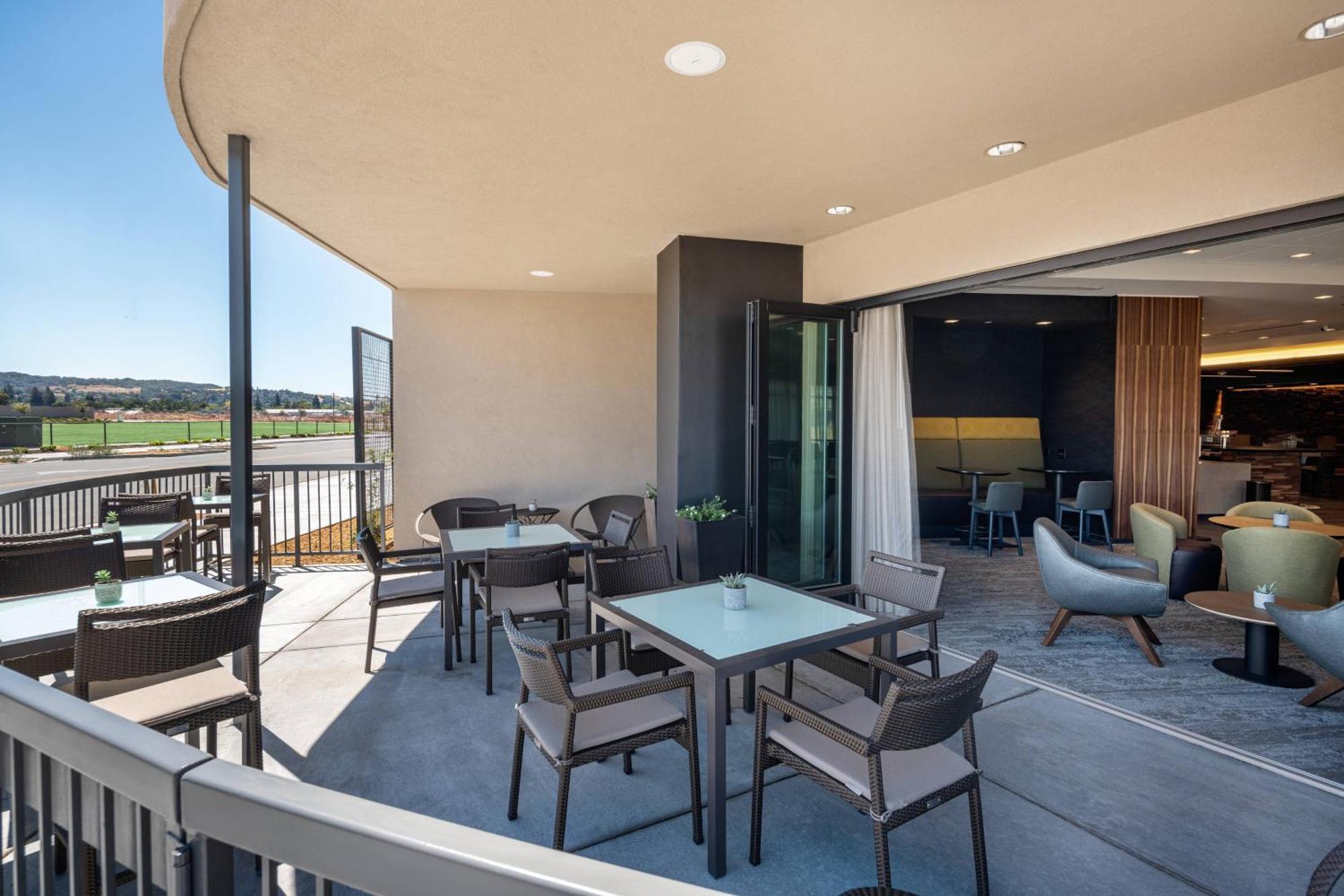 Hotel Courtyard By Marriott Petaluma Sonoma County Esterno foto